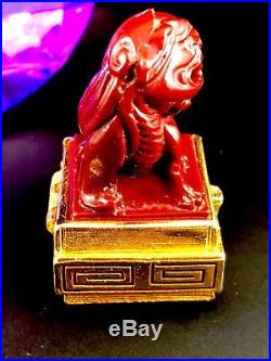 1979 Estee Lauder Ivory Series Treasure Foo Dog Solid Cinnabar Perfume Compact