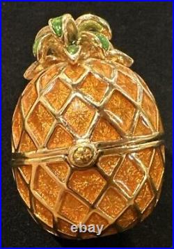 1996 Estee Lauder GOLDEN PINEAPPLE Knowing Solid Perfume Compact