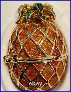 1996 Estee Lauder Golden Pineapple Knowing Solid Perfume Compact MIB