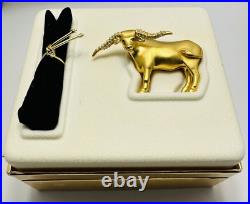 2000 Estee Lauder Solid Perfume Compact Longhorn MIB