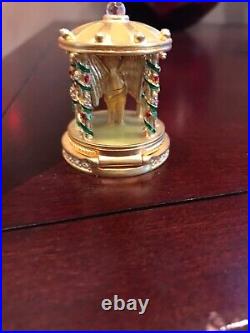 2003 Estee Lauder BEAUTIFUL Cherub Angel CUPIDS GARDEN Solid Perfume Compact