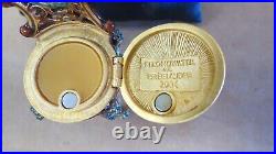 2004 Estee Lauder White Linen Pampered Kitty Compact For Solid Perfume