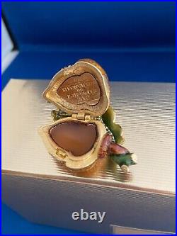 ESTEE LAUDER GLISTENING ACORN COMPACT with PLEASURES PERFUME BY J. STRONGWATER