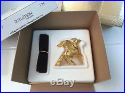 ESTEE LAUDER GOLD PEGASUS SOLID PERFUME COMPACT NEW in BOX CHRISTMAS GIFT