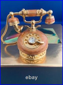 ESTEE LAUDER PRINCESS PHONE SOLID COMPACT with PLEASURES PERFUME