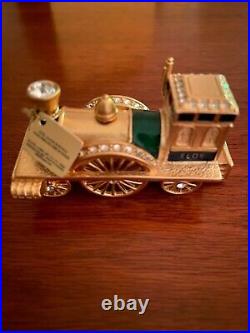 ESTEE LAUDER SOLID ANTIQUE TRAIN COMPACT with SENSUOUS PERFUME