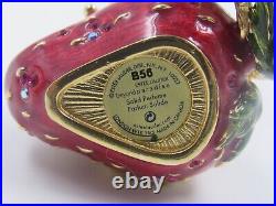 Estee Lauder Beyond Paradise Strawberry Surprise Compact for Solid Perfume
