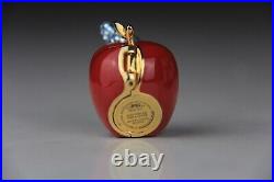 Estee Lauder Disney Princess JUST ONE BITE APPLE Solid Perfume Compact