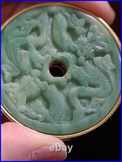 Estee Lauder Jade Carver's Necklace Solid Perfume Compact Box 1981 Pendant