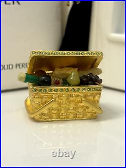 Estee Lauder'Picnic Basket' Solid Perfume Compact