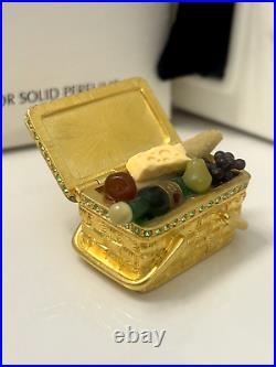 Estee Lauder'Picnic Basket' Solid Perfume Compact