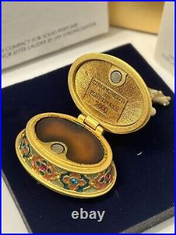 Estee Lauder'Prancing Pony' Solid Perfume Compact