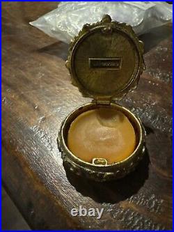 Estee Lauder Private Selection Engraved Filigree Compact For Solid Perfume 1984