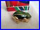 Estee-Lauder-Solid-Perfume-Compact-Green-Frog-Toad-1989-Holiday-Collection-01-qu