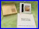 Estee-Lauder-Solid-Perfume-Compact-Victorian-Doll-House-NIB-Jay-Strongwater-01-wl