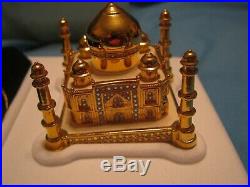 Estee Lauder Taj Mahal Beautiful Solid Perfume Compact Original Box Collectible
