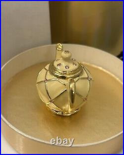 Estee Lauder'Teapot' Solid Perfume Compact