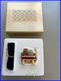 Estee Lauder Toy Bear In Wagon Solid Perfume Compact