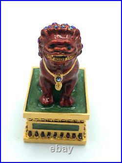 Jay Strongwater Designed For Estee Lauder Solid Perfume Compact Magical Foo Dog