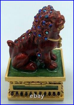 Jay Strongwater Designed For Estee Lauder Solid Perfume Compact Magical Foo Dog