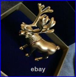 New 2005 Estee Lauder Pleasures Prancing Reindeer Perfume Compact Collection LE