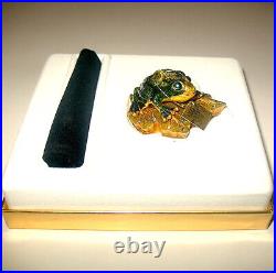 PRINCE CHARMING Figural Frog Solid Perfume Compact, MIB For Estee Lauder