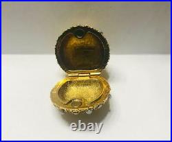 PROTOTYPE 2007 Estee Lauder (WHITE) SEA URCHIN Solid Perfume Compact