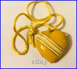 RARE 19763 Estee Lauder AZUREE HAPPY HEART Solid Perfume Compact/Necklace