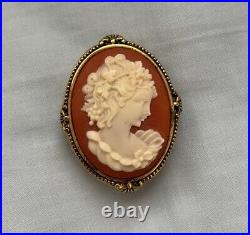 Rare Vintage Estee Lauder Collectible Keepsake Solid Perfume Gold Compact Cameo