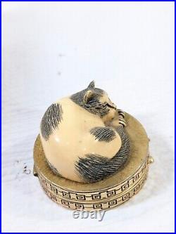 Vintage Estee Lauder Sleeping Cat Cinnabar Solid Perfume Compact Ivory Series